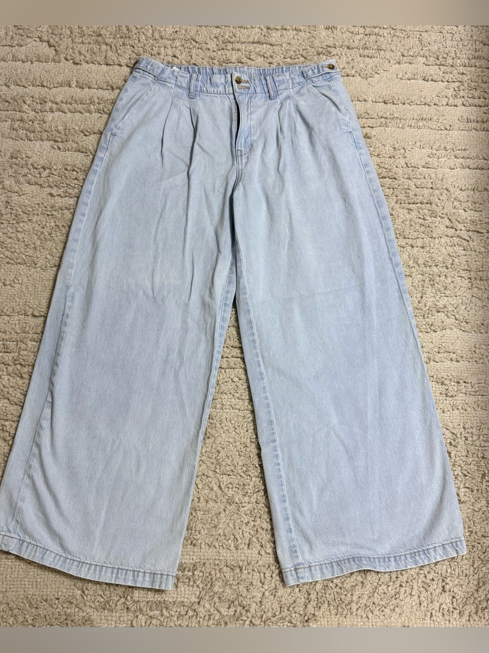 Women’s American Eagle high-rise Strigid wide leg trouser jeans size 12 regular
